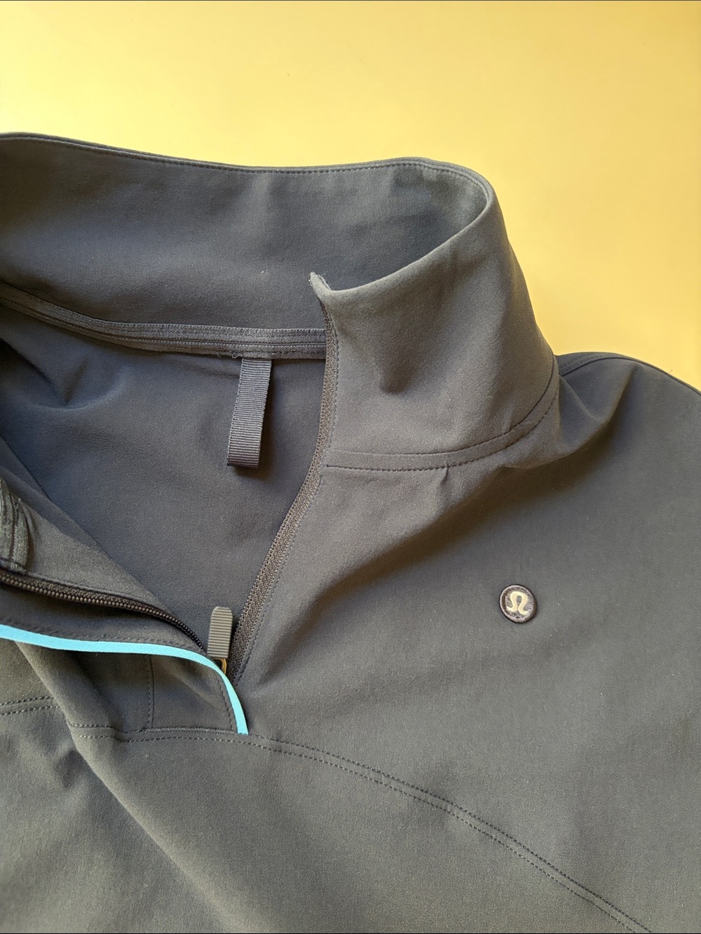 Lululemon UV-Protective Lightweight Half Zip - Picture 7 of 10